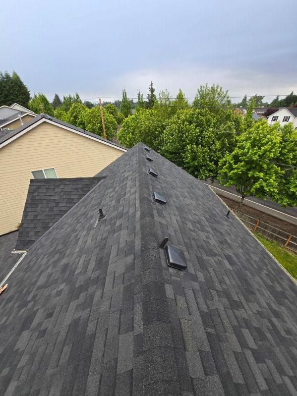 Completed roofing project in Vancouver, WA