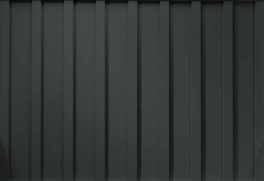 Iron Gray siding swatch